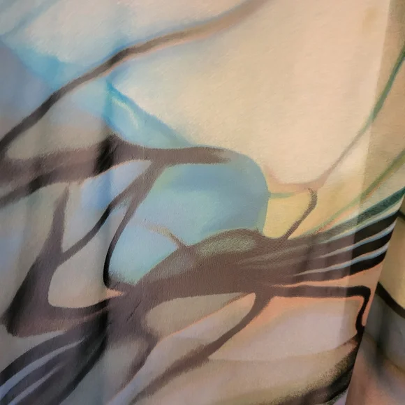 #42 Hi-lo unique dress - Picture 4 of 9